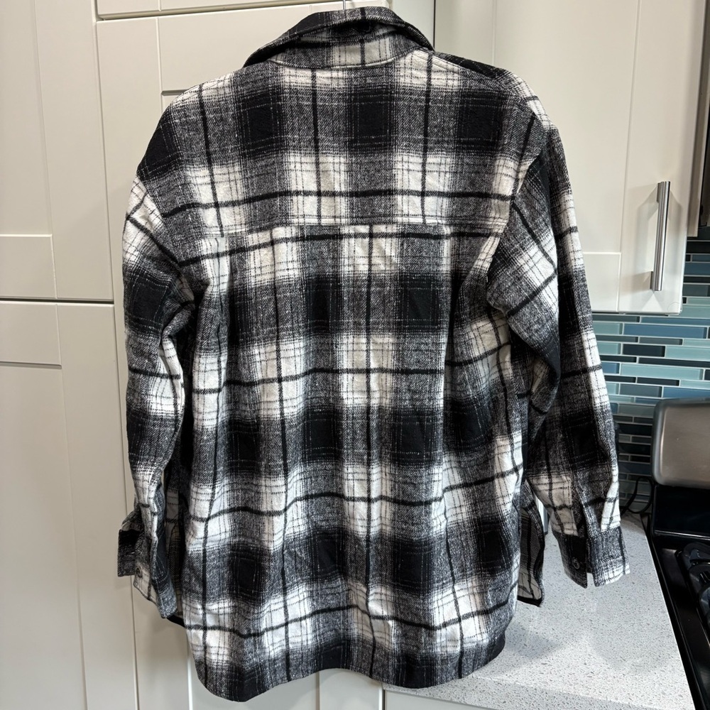 Allie Rose plaid button down shirt - Picture 4 of 5